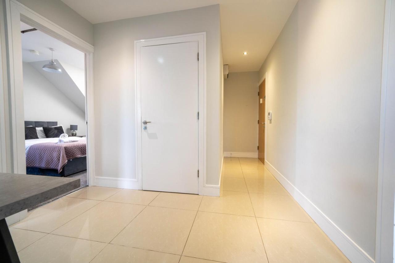Three Bed Apartment Sleeps 5 In Botanic Belfast Eksteriør bilde