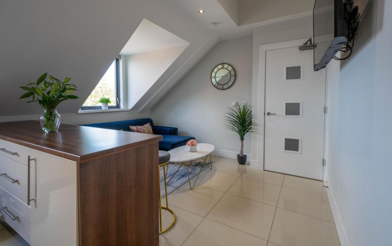 Three Bed Apartment Sleeps 5 In Botanic Belfast Eksteriør bilde